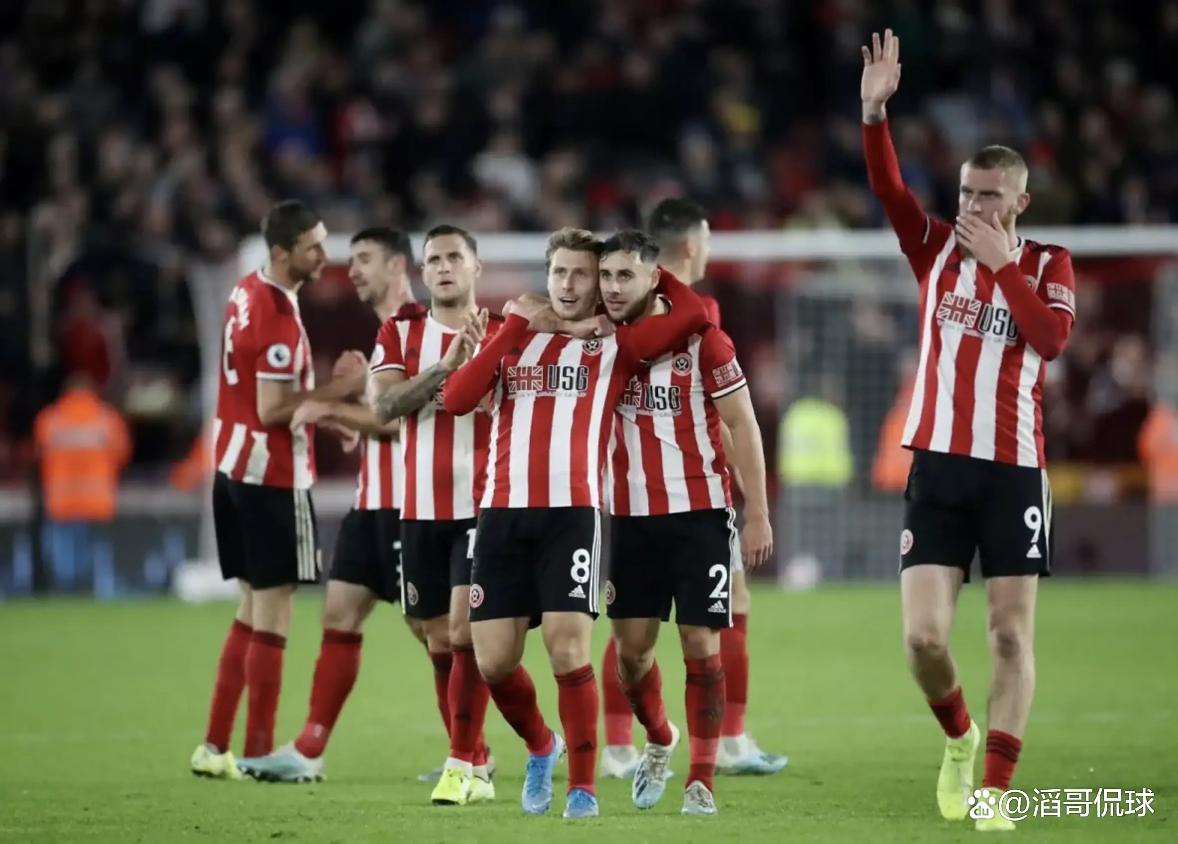  今晚体能课后；瓦伦西亚临场应变备战英超；震撼外界；团队化学反应显著